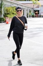 LISA RINNA at Starbucks in Los Angeles 01/20/2019