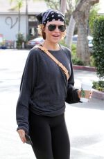 LISA RINNA at Starbucks in Los Angeles 01/20/2019