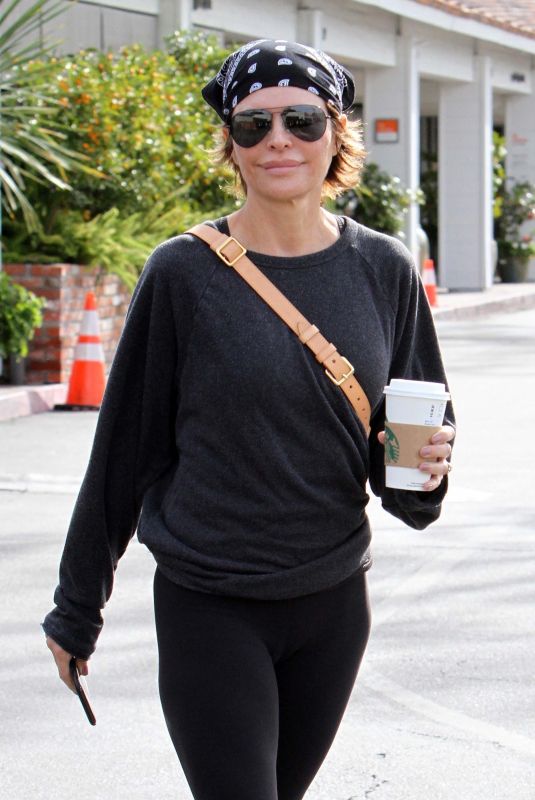 LISA RINNA at Starbucks in Los Angeles 01/20/2019