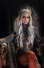 LOREN GRAY - Queen Single Official