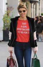 LORI LOUGHLIN Out Shopping in Beverly Hills 12/31/2018