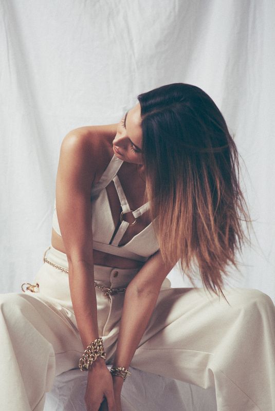 MADISON REED on the Set of a Photoshoot, 2019