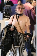 MAISIE WILLIAMS at LAX Airport in Los Angeles 01/28/2019