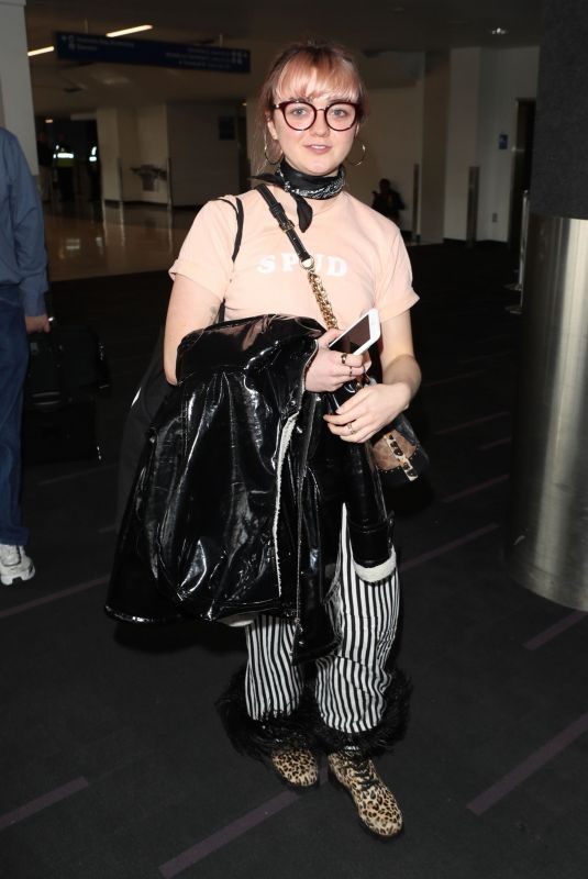 MAISIE WILLIAMS at LAX Airport in Los Angeles 01/28/2019