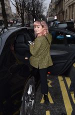 MAISIE WILLIAMS Leaves Royal Monceau Hotel in Paris 01/20/2019