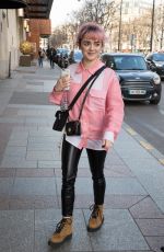 MAISIE WILLIAMS Out and About in Paris 01/16/2019