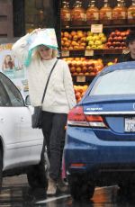 MALIN AKERMAN Shopping at Lassen