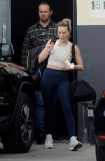 MARGOT ROBBIE Training for Birds of Prey at a Gym in Los Angeles 01/13/2019