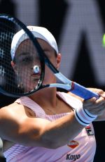 MARIA SHARAPOVA vs ASHLEIGH BARTY at 2019 Australian Open at Melbourne Park 01/14/2019