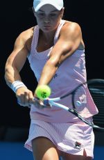 MARIA SHARAPOVA vs ASHLEIGH BARTY at 2019 Australian Open at Melbourne Park 01/14/2019