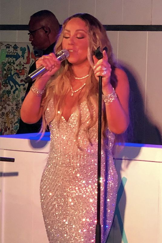 MARIAH CAREY Performs at New Year