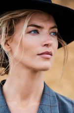 MARTHA HUNT in Issue Magazine, Volume 25