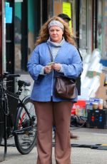 MELISSA MCCARTHY and TIFFANY HADDISH on the Set of The Kitchen in New York 01/10/2019