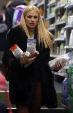 MICHELLE HUNZIKER Out Shopping in Milan 01/28/2019
