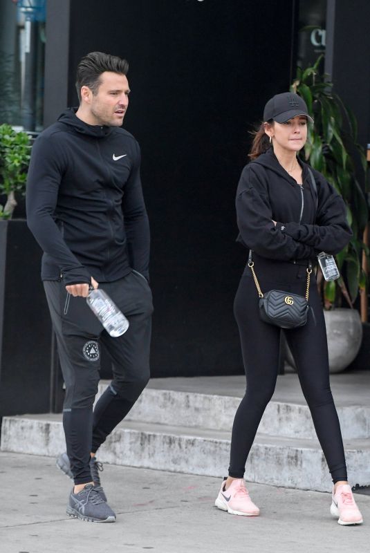 MICHELLE KEEGAN and Mark Wright Leaves Joans on Third in Los Angeles 01/15/2019