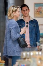 MOLLY MCCOOK Shopping for Home Decor in Los Angeles 01/29/2019