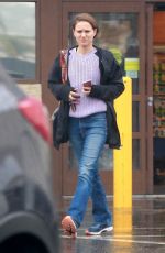 NATALIE PORTMAN Ount and About in Los Feliz 01/14/2019