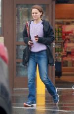 NATALIE PORTMAN Ount and About in Los Feliz 01/14/2019