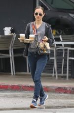 NATALIE PORTMAN Out for Coffee in Los Feliz 01//07/2019