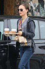 NATALIE PORTMAN Out for Coffee in Los Feliz 01//07/2019