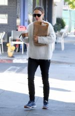 NATALIE PORTMAN Out for Grocery Shopping in Los Feliz 01/04/2019