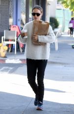 NATALIE PORTMAN Out for Grocery Shopping in Los Feliz 01/04/2019