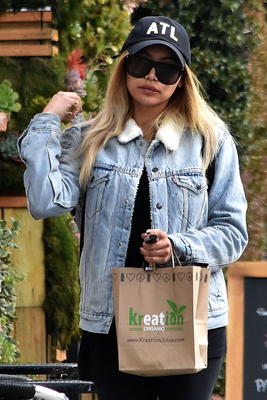 NAYA RIVERA Heading ti Kreation Kafe in Los Angeles 01/28/2019