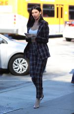NICOLE WILLIAMS at Zinque Cafe in West Hollywood 01/23/2019