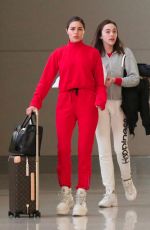 OLIVIA CULPO at Los Angeles international Airport 01/10/2019