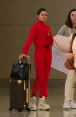 OLIVIA CULPO at Los Angeles international Airport 01/10/2019