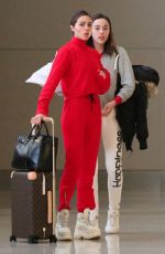 OLIVIA CULPO at Los Angeles international Airport 01/10/2019