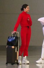 OLIVIA CULPO at Los Angeles international Airport 01/10/2019