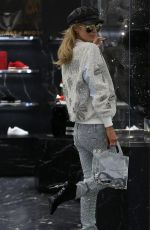 PARIS HILTON Shopping at Philipp Plein in Milan 01/11/2019