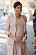 Pregnant MEGHAN MARKLE Leaves National Theatre in London 01/30/2019