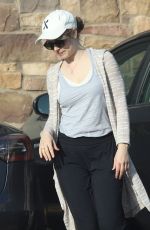 RACHEL MCADAMS Out Hiking in Los Feliz 01/30/2019