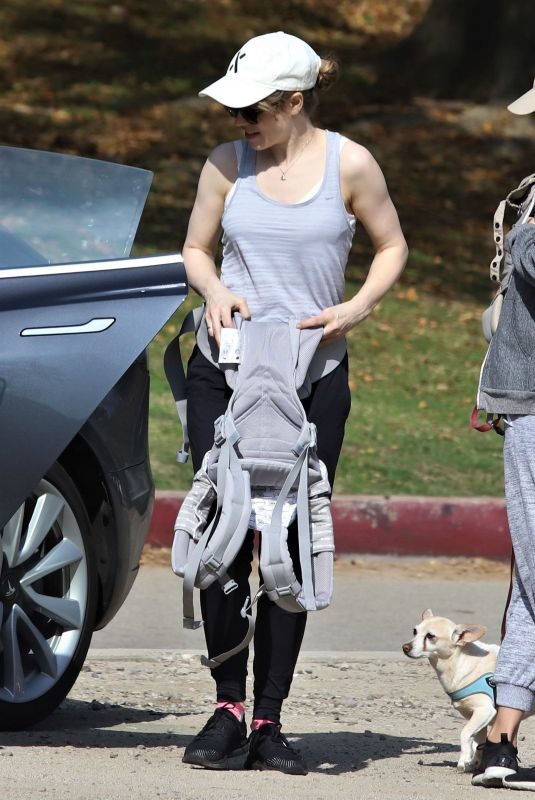 RACHEL MCADAMS Out Hiking in Los Feliz 01/30/2019