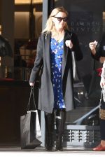 REESE WITHERSPOON and AVA PHILLIPPE Shopping at Barneys New York in Beverly Hills 01/08/2019