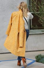 REESE WITHERSPOON Out and About in Santa Monica 01/12/2019