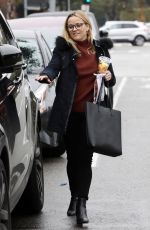 REESE WITHERSPOON Out for Breakfast at Le Pain Quotidien in Brentwood 01/16/2019