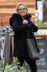 REESE WITHERSPOON Out for Breakfast at Le Pain Quotidien in Brentwood 01/16/2019