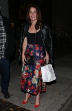 ROBIN TUNNEY Leaves Craig