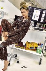 ROOSMARIJN DE KOK in Glamour Magazine, Italy February 2019