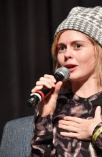 ROSE MCIVER at 2019 Wizard World Comic-con 01/05/2019