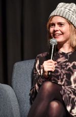 ROSE MCIVER at 2019 Wizard World Comic-con 01/05/2019