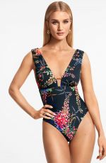 ROSIE HUNTINGTON-WHITELEY for Autograph 2019 Collection