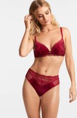 ROSIE HUNTINGTON-WHITELEY for Autograph 2019 Collection