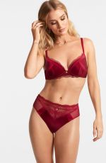 ROSIE HUNTINGTON-WHITELEY for Autograph 2019 Collection
