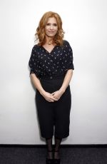 SAMANTHA ELIZABETH at Goowoo Media on the Set for Do the Right Thing in London 01/20/2019