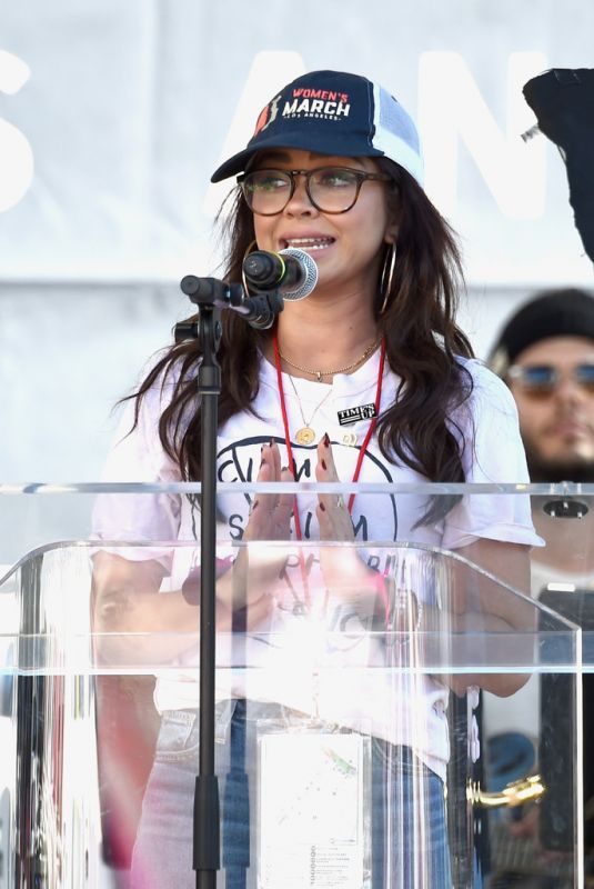 SARAH HYLAND at Women’s March in Los Angeles 01/19/2019