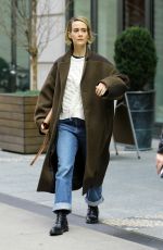 SARAH PAULSON Leaves Crosby Hotel in New York 01/16/2019